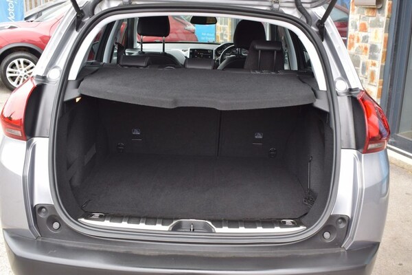 Used Peugeot 2008 2018 for sale - 75676007: Photo 49