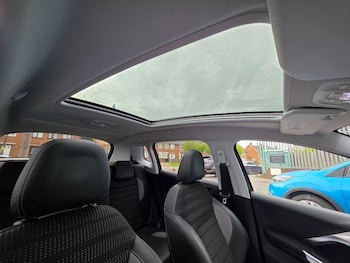 Used Peugeot 2008 2019 for sale - 79114457: Photo