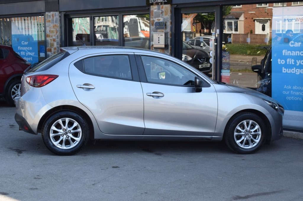 Used Mazda Mazda2 2017 for sale - 76173276: Photo 9