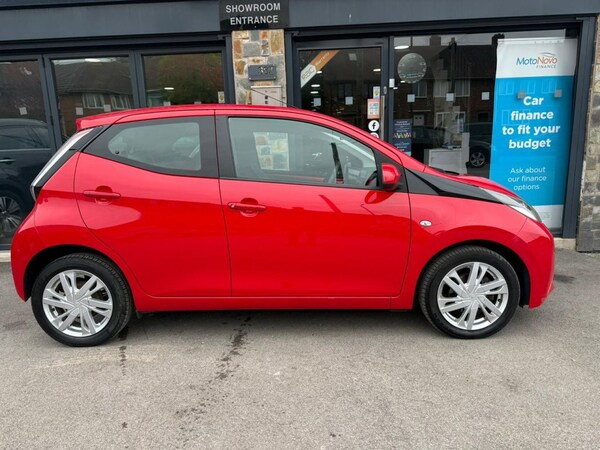 Used Toyota AYGO 2014 for sale - 76297037: Photo 17