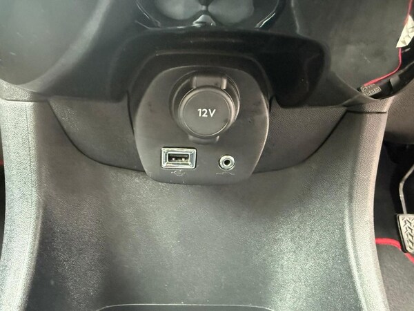 Used Toyota AYGO 2014 for sale - 76297037: Photo 36