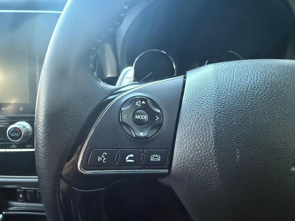 Used Mitsubishi Outlander 2019 for sale - 77620943: Photo 32