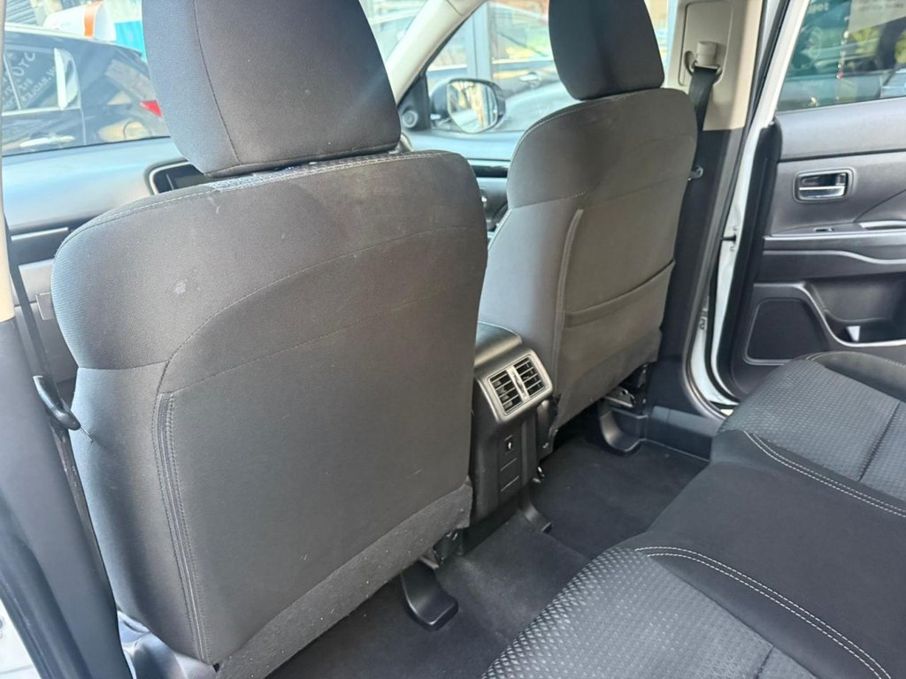 Used Mitsubishi Outlander 2019 for sale - 77620943: Photo 39