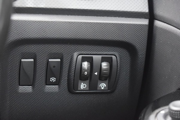 Used Renault Captur 2016 for sale - 75679084: Photo 44