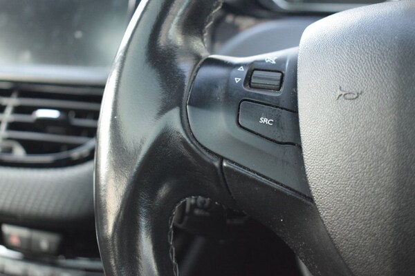Used Peugeot 2008 2018 for sale - 74048580: Photo 35