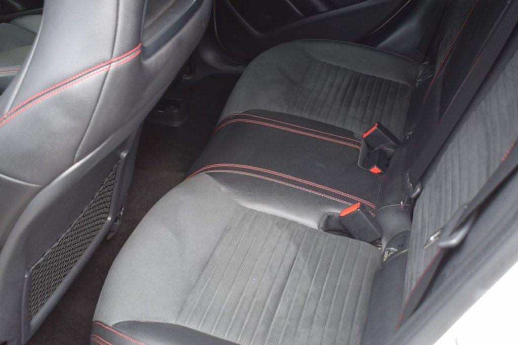 Used Mercedes-Benz GLA 2016 for sale - 76312888: Photo 48