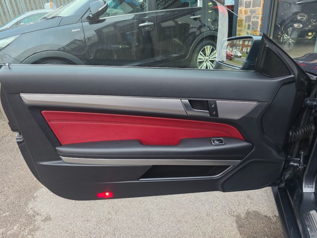 Used Mercedes-Benz E Class 2016 for sale - 77983039: Photo 26