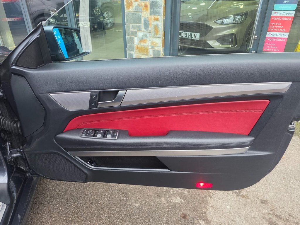 Used Mercedes-Benz E Class 2016 for sale - 77983039: Photo 33