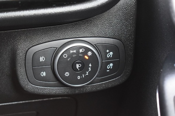 Used Ford Fiesta 2018 for sale - 74547769: Photo 43