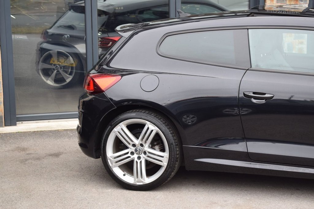 Used Volkswagen Scirocco 2017 for sale - 76883110: Photo 29