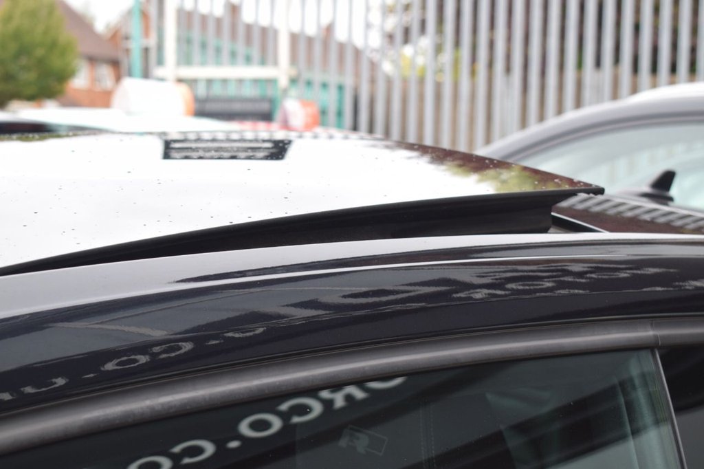 Used Volkswagen Scirocco 2017 for sale - 76883110: Photo 3