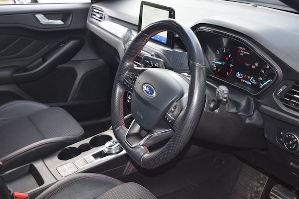 Used Ford Focus 2019 for sale - 76124172: Photo 9