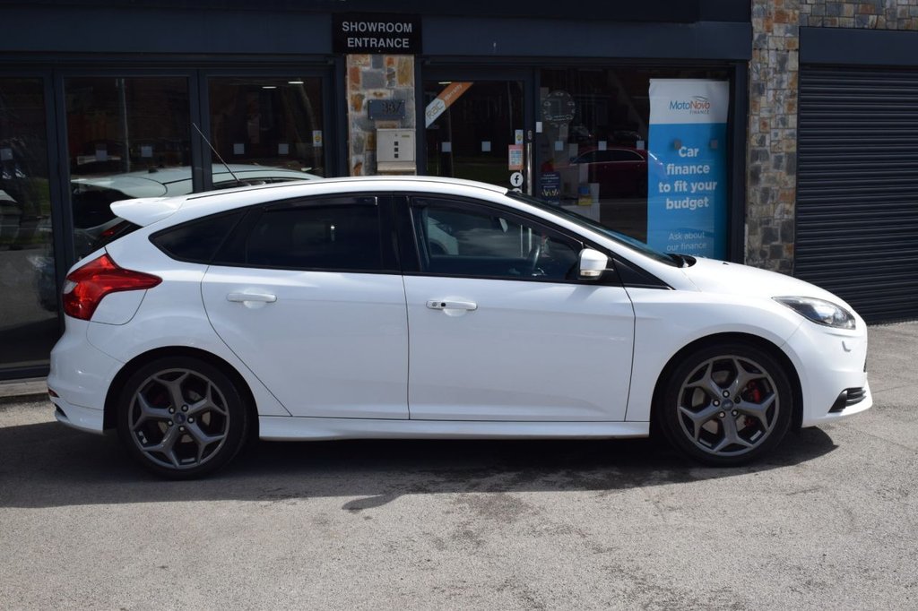 Used Ford Focus 2014 for sale - 76927579: Photo 26