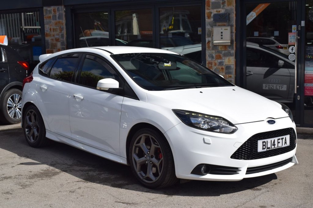Used Ford Focus 2014 for sale - 76927579: Photo 4