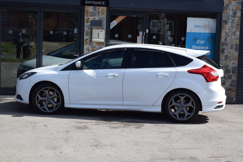 Used Ford Focus 2014 for sale - 76927579: Photo 45