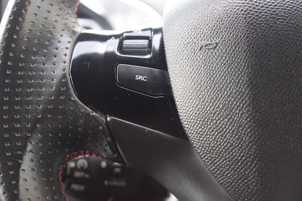 Used Peugeot 308 2016 for sale - 74806597: Photo 46
