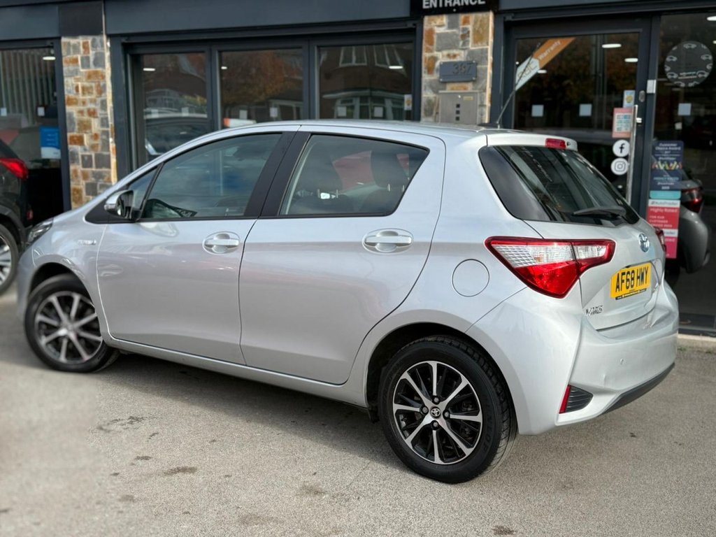 Used Toyota Yaris 2018 for sale - 77014223: Photo 31
