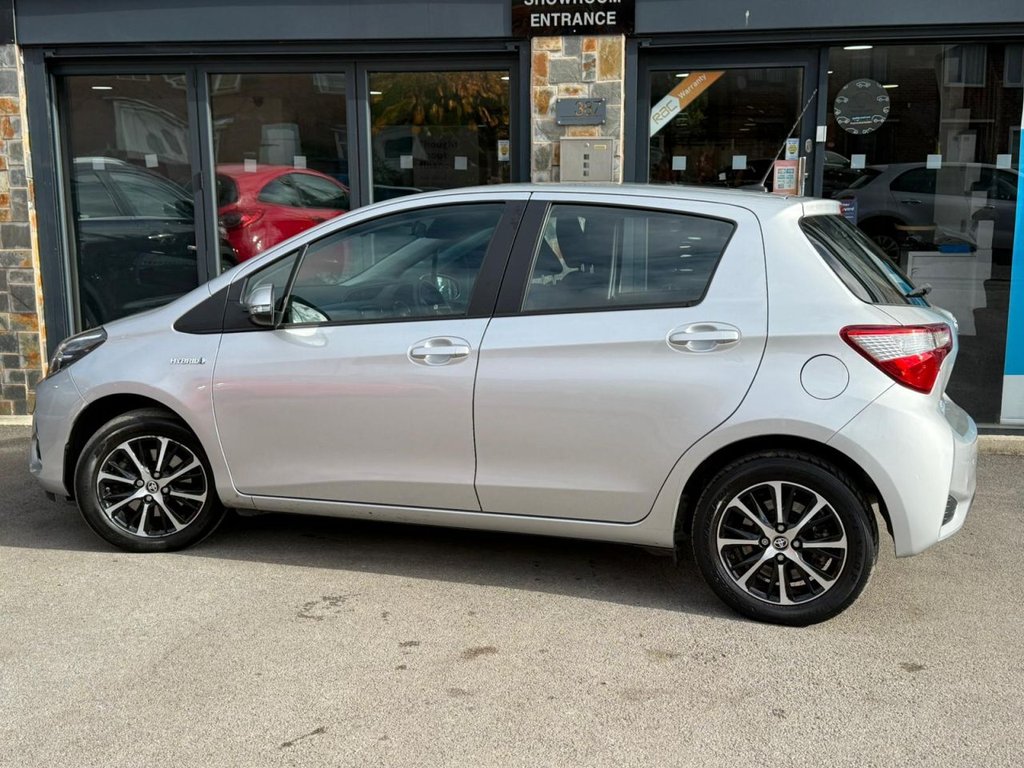 Used Toyota Yaris 2018 for sale - 77014223: Photo 32