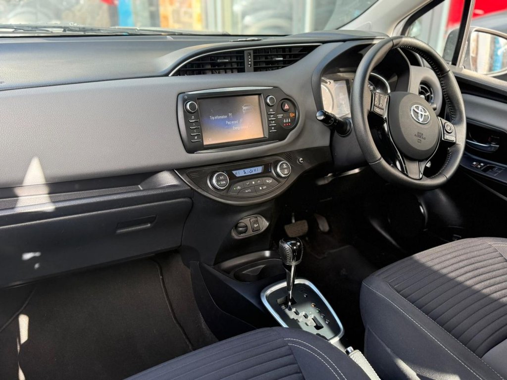 Used Toyota Yaris 2018 for sale - 77014223: Photo 35