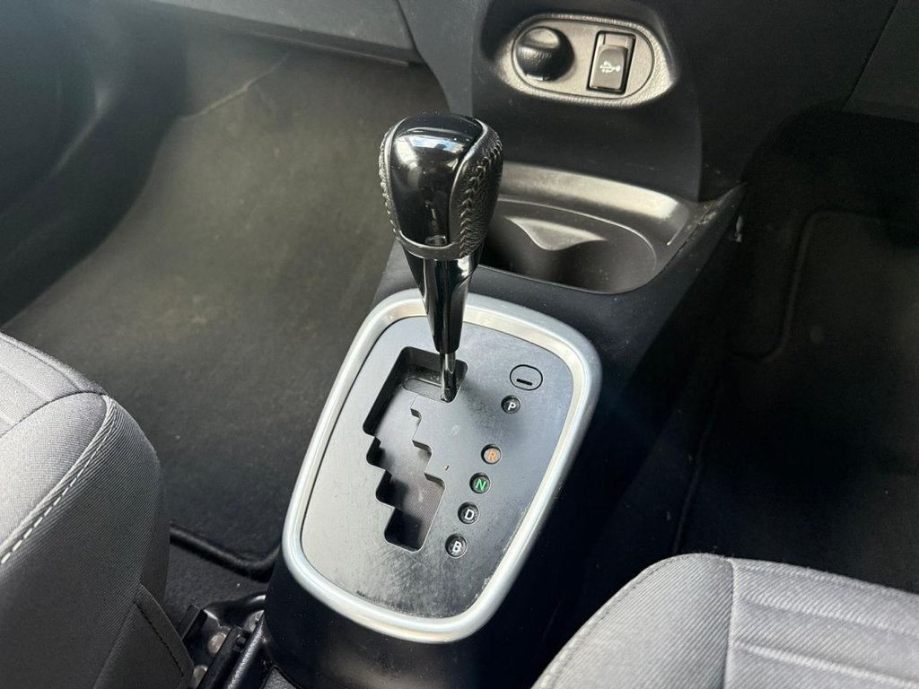 Used Toyota Yaris 2018 for sale - 77014223: Photo 47