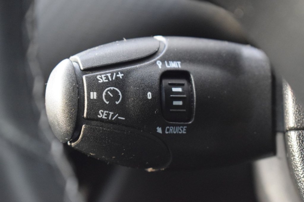 Used Peugeot 2008 2019 for sale - 76176172: Photo 36