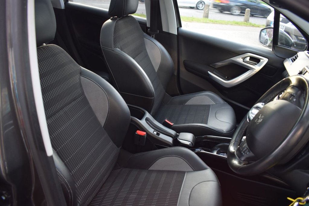 Used Peugeot 2008 2019 for sale - 76176172: Photo 4