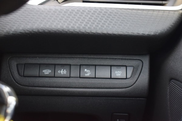 Used Peugeot 2008 2019 for sale - 76176172: Photo 42