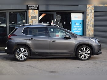 Used Peugeot 2008 2019 for sale - 76176172: Photo 4