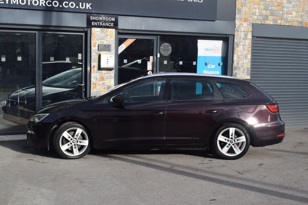 Used SEAT Leon 2019 for sale - 77333041: Photo 2