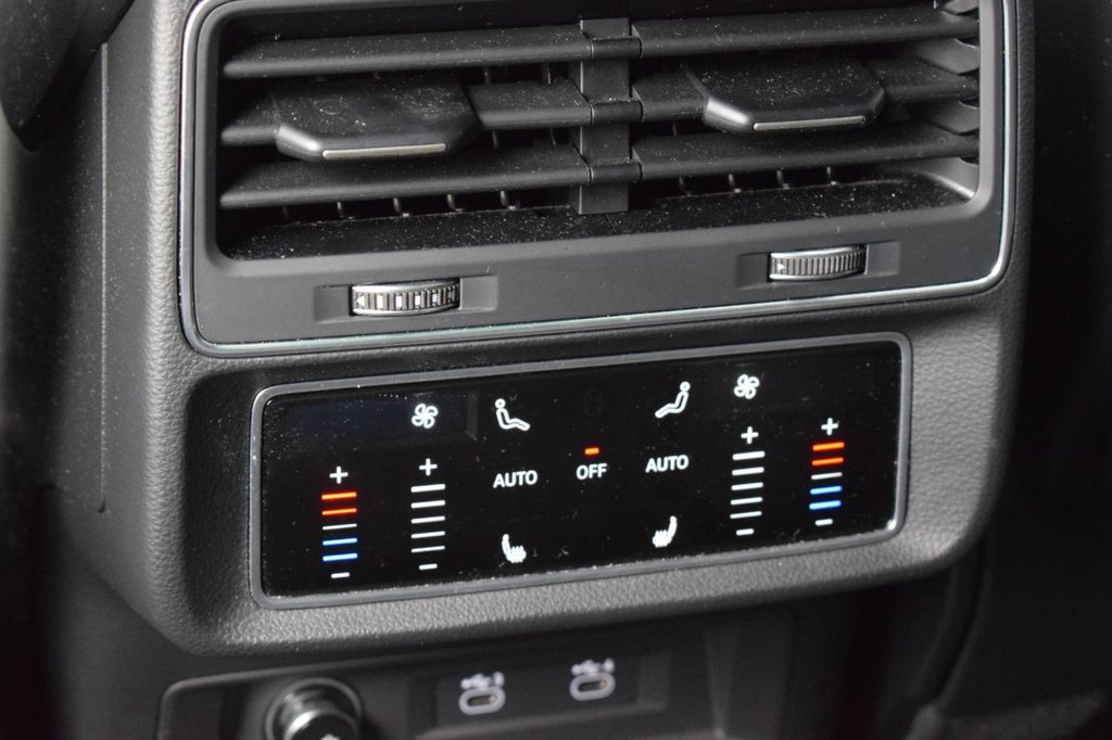 Used Audi Q8 2021 for sale - 76323613: Photo 50