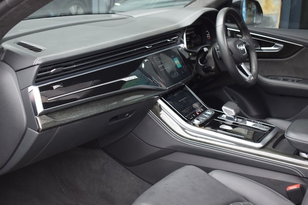 Used Audi Q8 2021 for sale - 76323613: Photo 50