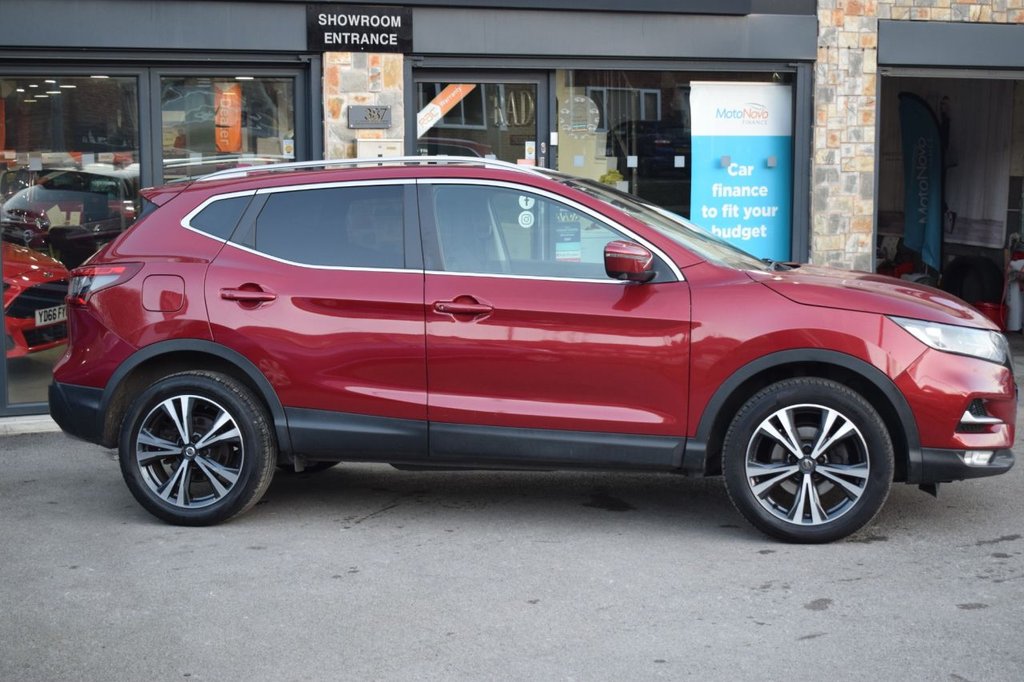 Used Nissan Qashqai 2017 for sale - 76927630: Photo 18