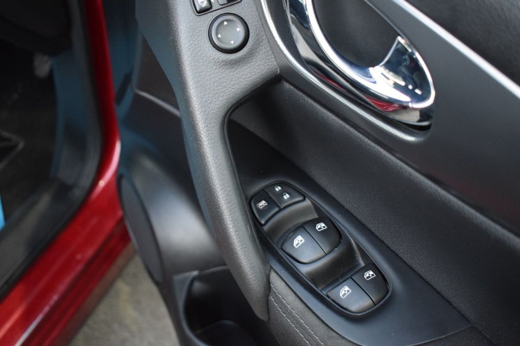 Used Nissan Qashqai 2017 for sale - 76927630: Photo 26