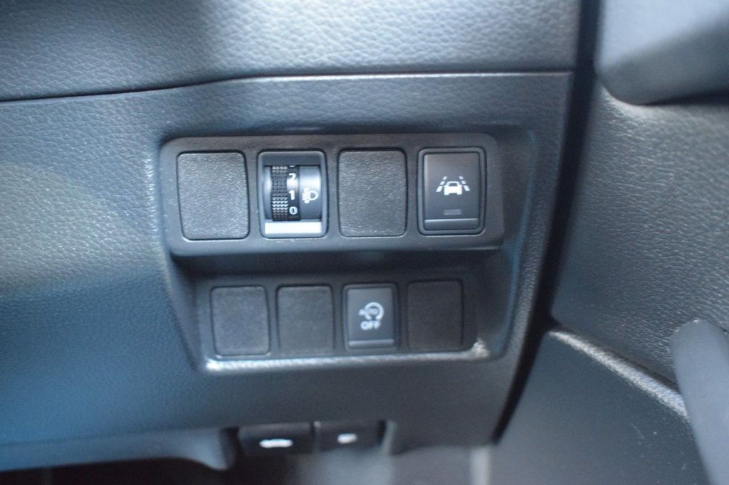 Used Nissan Qashqai 2017 for sale - 76927630: Photo 27