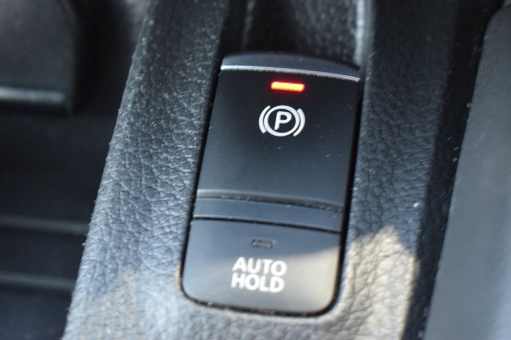 Used Nissan Qashqai 2017 for sale - 76927630: Photo 33