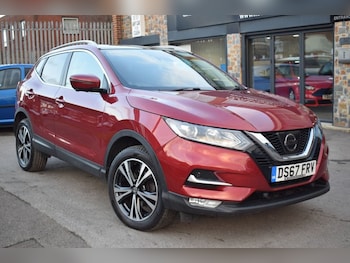 Used Nissan Qashqai 2017 for sale - 76927630: Photo
