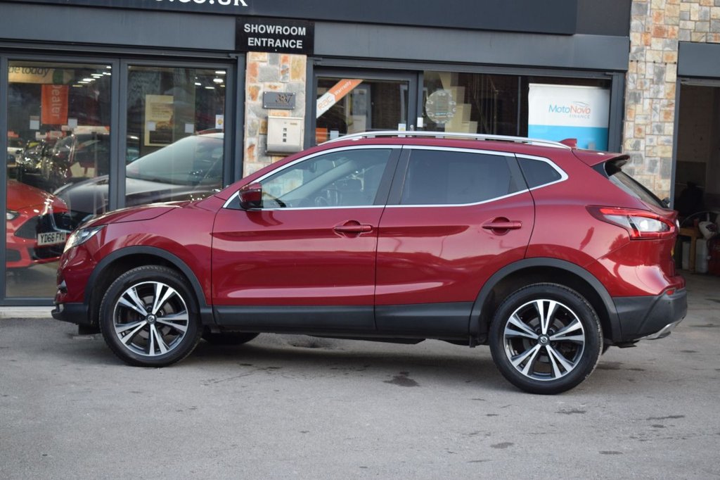 Used Nissan Qashqai 2017 for sale - 76927630: Photo 7