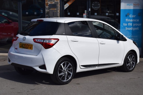 Used Toyota Yaris 2020 for sale - 75099000: Photo 17