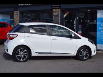 Used Toyota Yaris 2020 for sale - 75099000: Photo