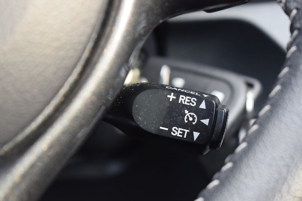 Used Toyota Yaris 2020 for sale - 75099000: Photo 41