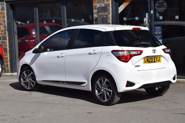 Used Toyota Yaris 2020 for sale - 75099000: Photo 4