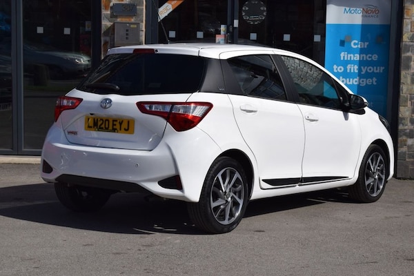 Used Toyota Yaris 2020 for sale - 75099000: Photo 5