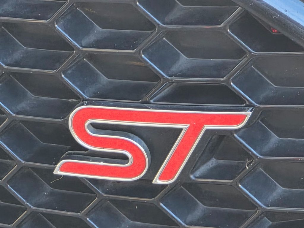 Used Ford Focus 2016 for sale - 77288130: Photo 23