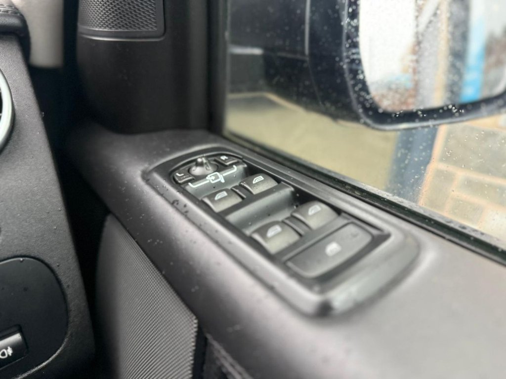 Used Land Rover Discovery 2015 for sale - 77941642: Photo 46