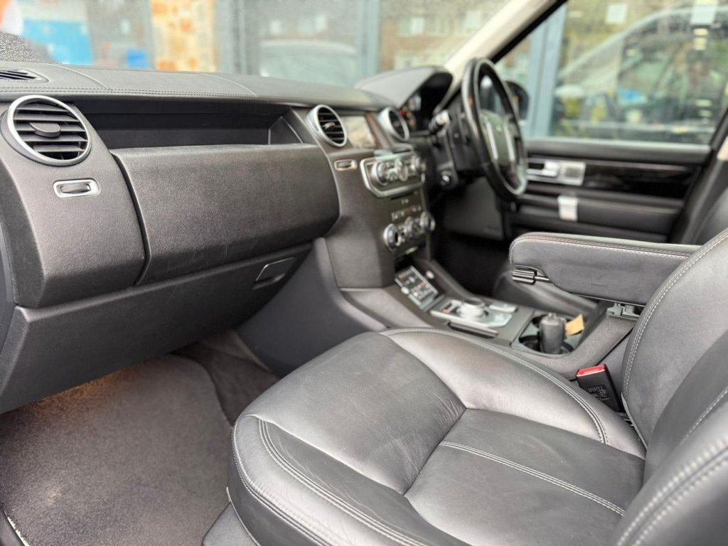 Used Land Rover Discovery 2015 for sale - 77941642: Photo 8