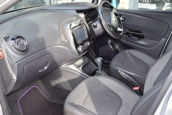 Used Renault Captur 2015 for sale - 76147778: Photo 28