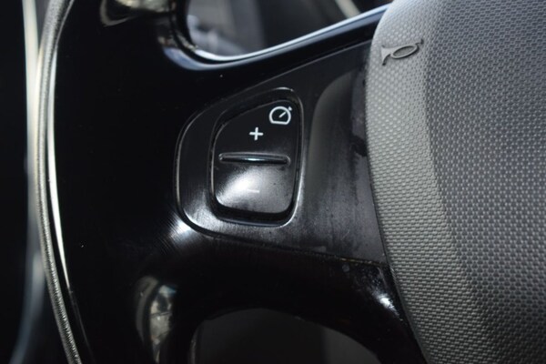 Used Renault Captur 2015 for sale - 76147778: Photo 34