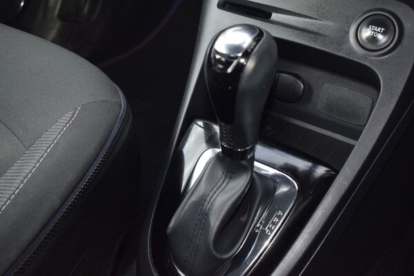 Used Renault Captur 2015 for sale - 76147778: Photo 42