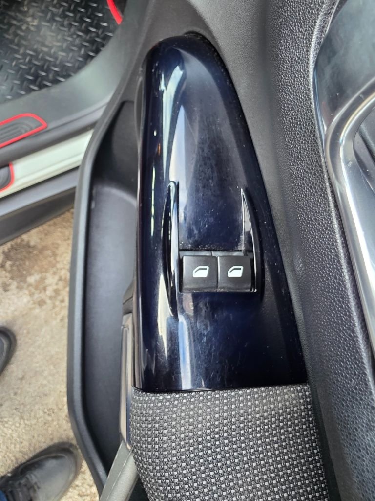 Used Citroen C4 Cactus 2017 for sale - 76520437: Photo 22