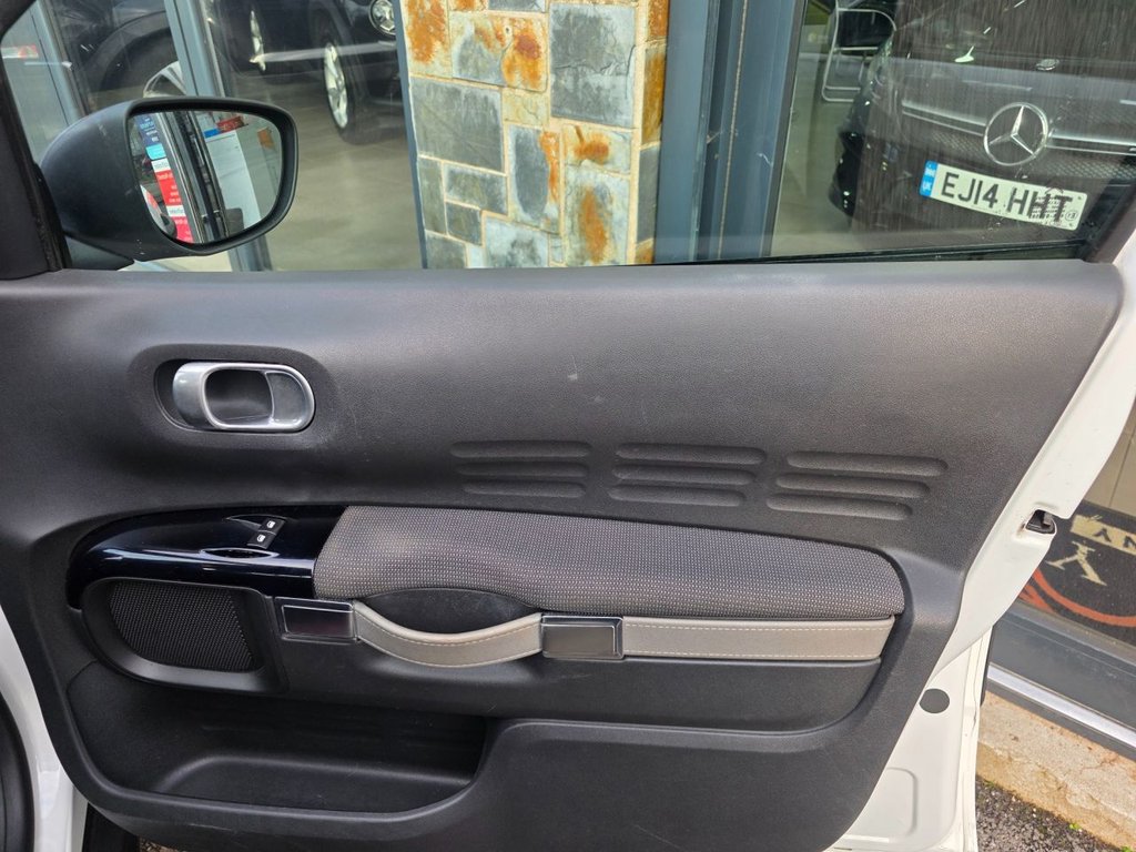 Used Citroen C4 Cactus 2017 for sale - 76520437: Photo 37